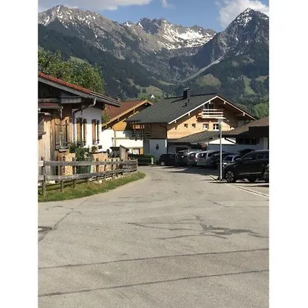 Nice Holiday In Fischen 아파트 피셴